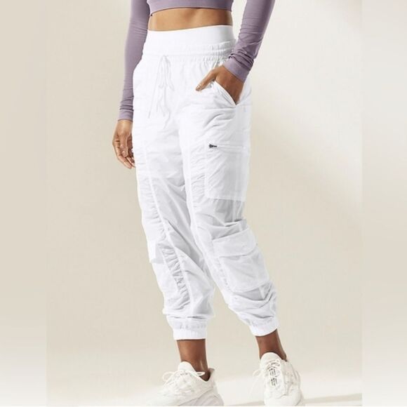 Athleta White Sheer Relaxed Fit Breathable Activewear Parachute Cargo Pants - Picture 2 of 16